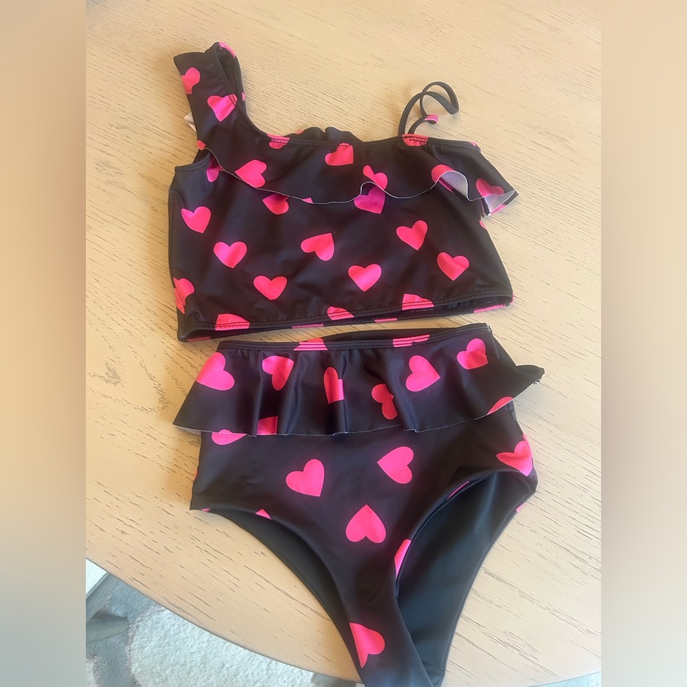 Girls size 13/14 high waisted heart swimsuit - Picture 2 of 3